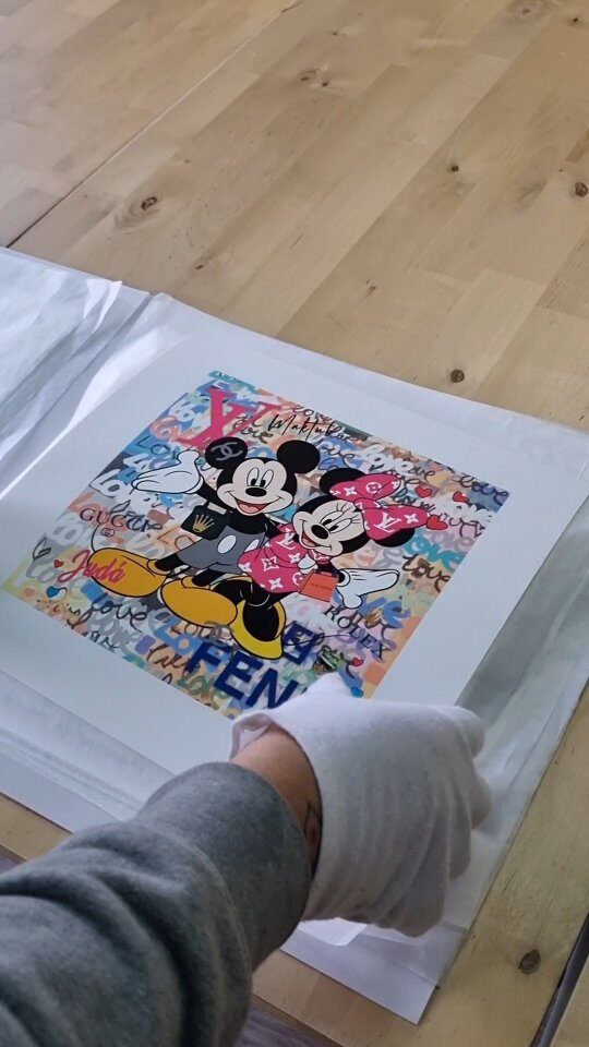 Instagram post from la_impressio_fineart. This post is in position 0.